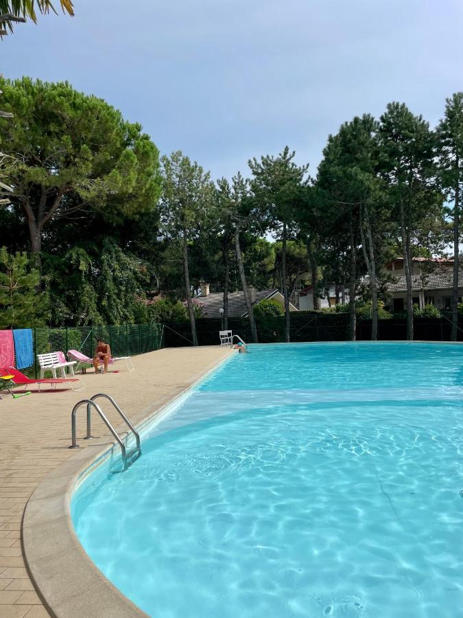 Residenza Mayla Vila Lignano Sabbiadoro Exterior foto